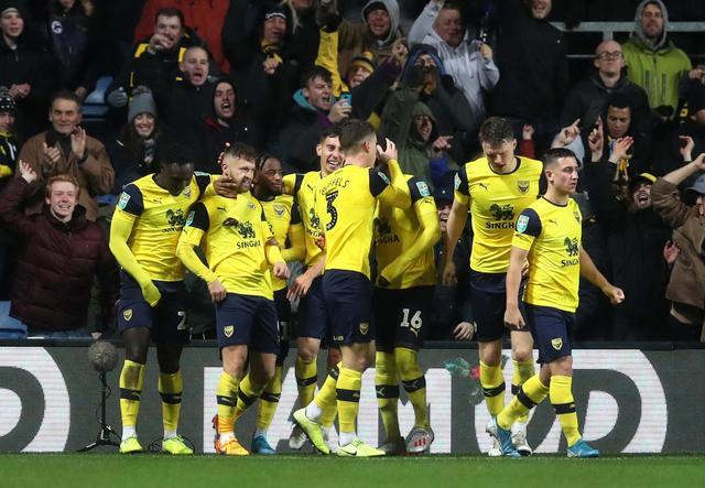 从小组突围 从小组突围